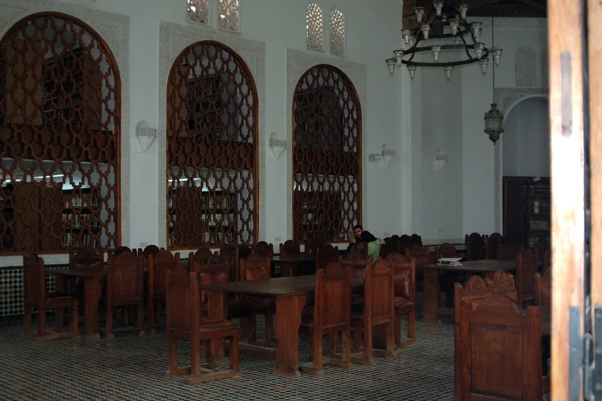 La salle de lecture de la bibliothèque