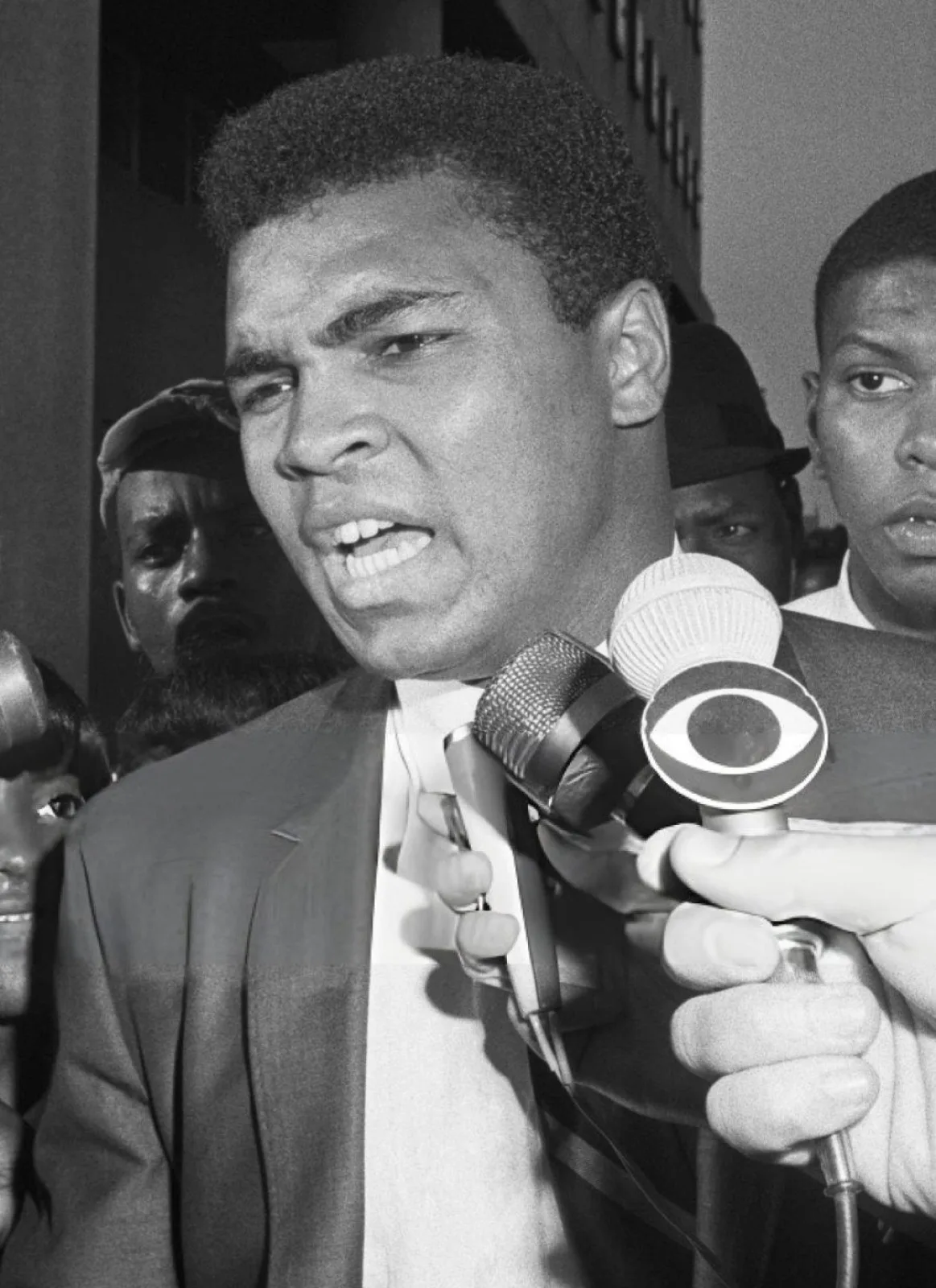Muhammad Ali s'exprime devant la presse après sa condamnation pour refus d'incorporation, Houston, 20 juin 1967