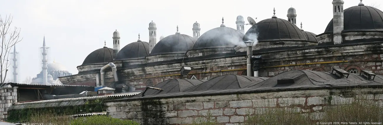 La mosquée du Prince et ses coupoles, à Istanbul