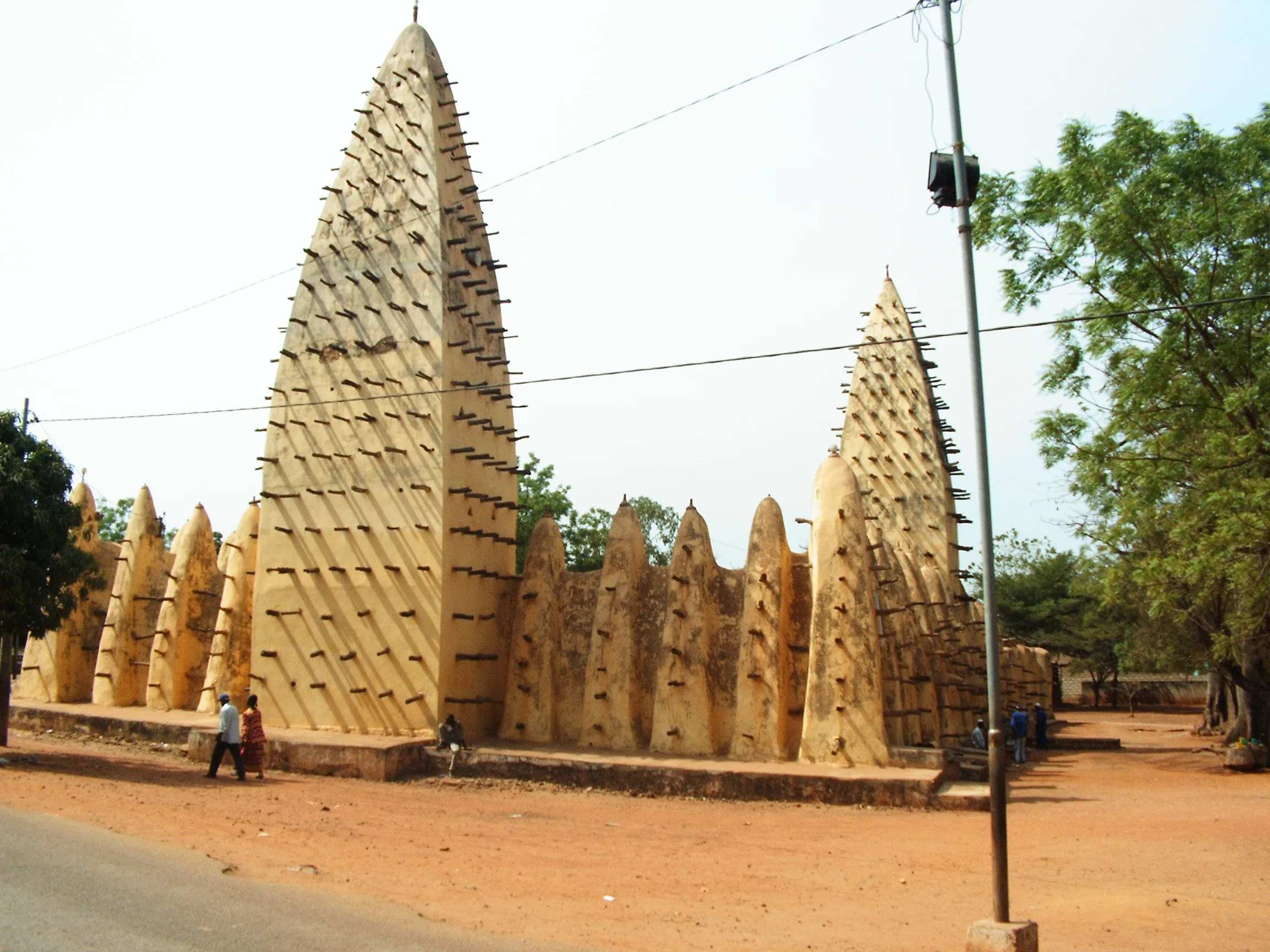 Illustration de la Grande Mosquée de Bobo-Dioulasso à Bobo-Dioulasso