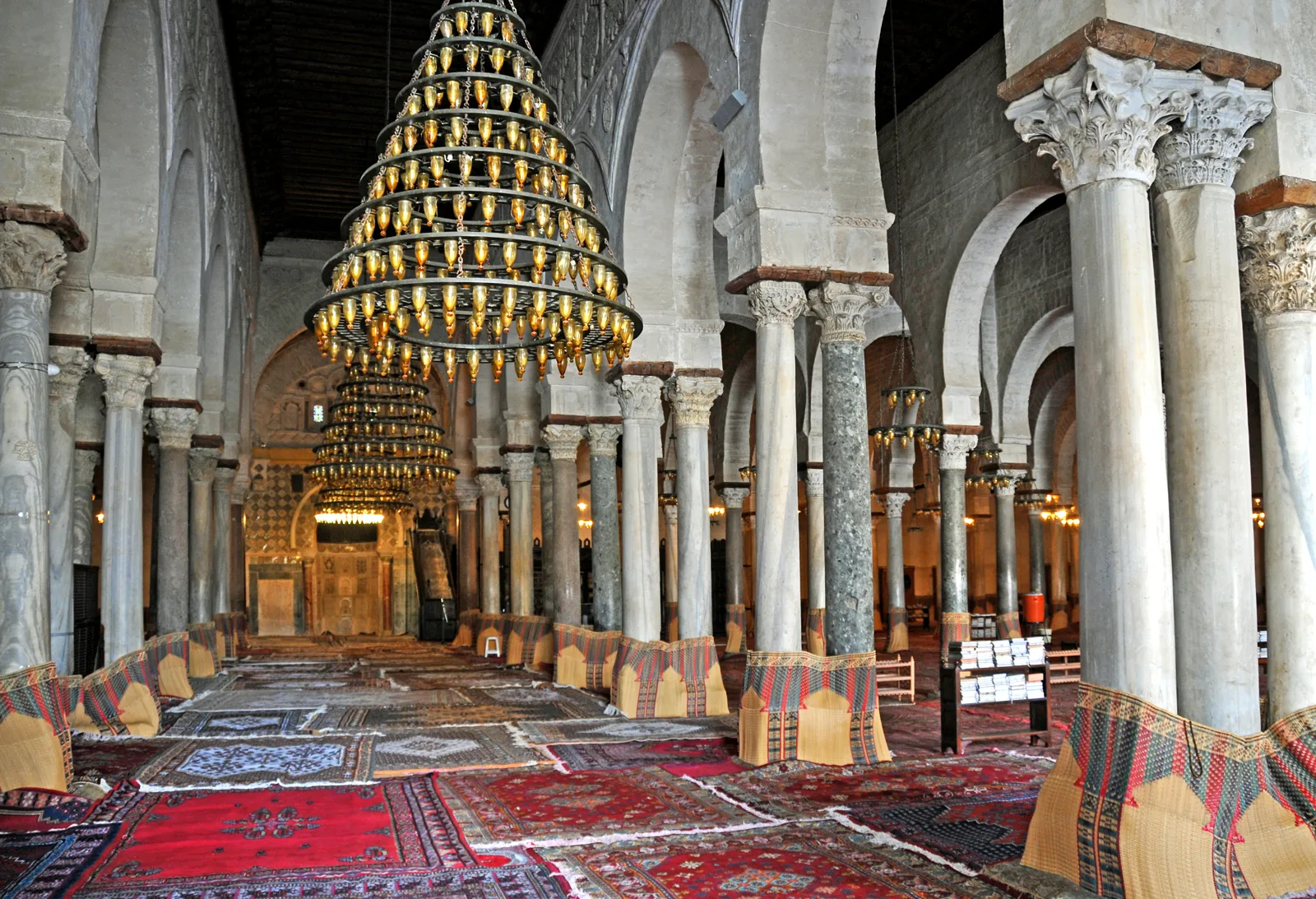 Grande Mosquée de Kairouan — Great Mosque of Kairouan, prayer hall