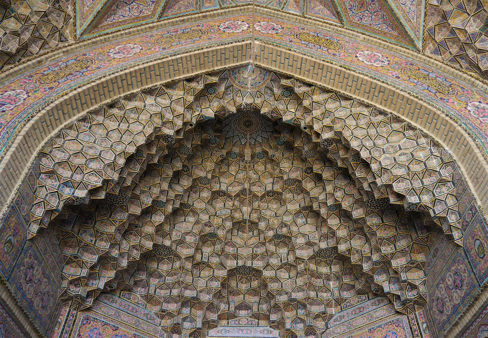 Mosquée Nasir al-Mulk — Iran - Shiraz (48967132996)