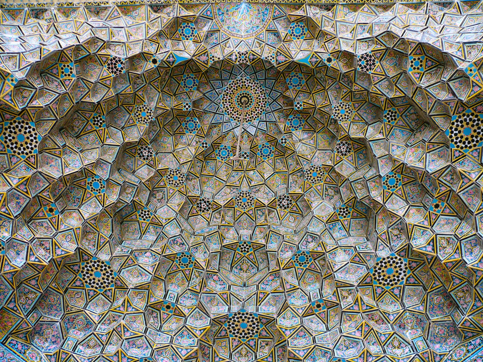 Mosquée Nasir al-Mulk — Cells of heaven (2451634040)